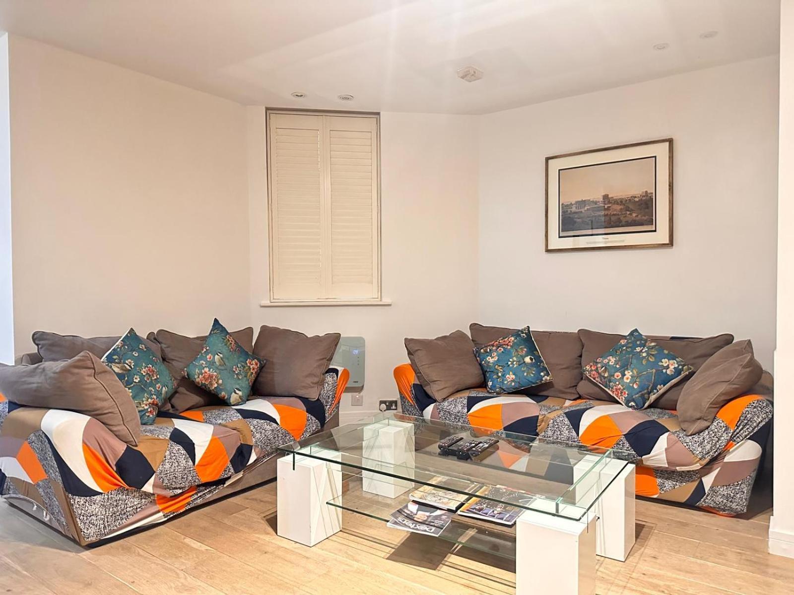 Spacious Central London Flat - 2Bhk エクステリア 写真